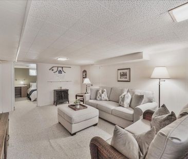 For Lease - 274 Poyntz Avenue, Toronto, Ontario - Photo 4