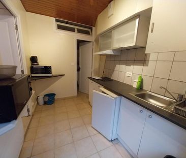 Location Appartement 1 pièce 20m² NANTES 44000 - Photo 4