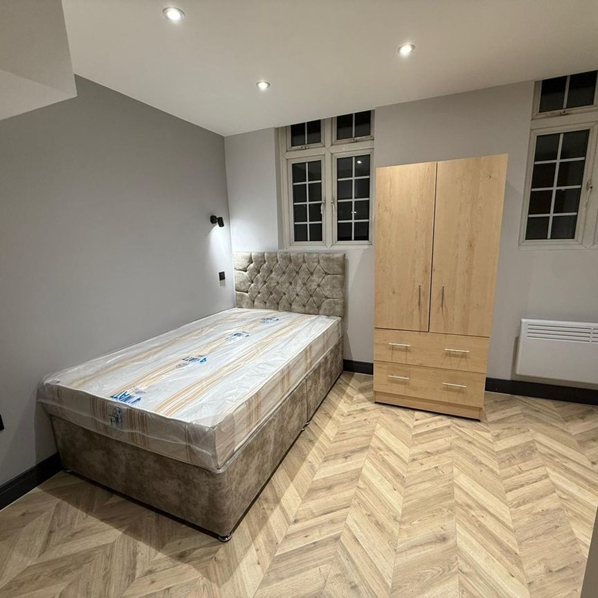 Studio Flat, Hertslet Road, N7 - Photo 1