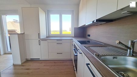 Charmante 3 Zimmer Dachgeschoss Wohnung in Eugendorf zu mieten! - Photo 3
