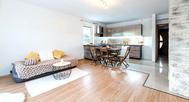 Pronájem domu 95 m² s pozemkem 105 m² - Photo 1