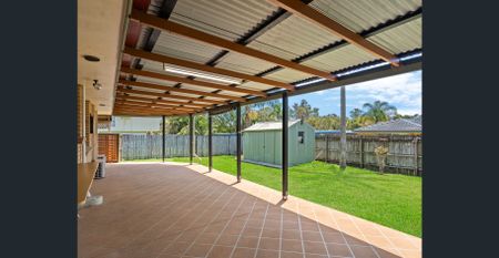 A SUMMER STUNNER - ENTERTAIN, RELAX & LIVE YOUR BEST LIFE - Photo 4