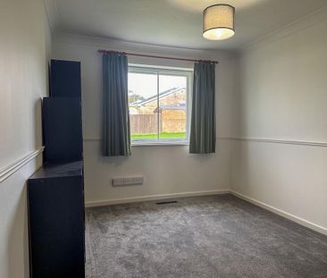 2 bedroom detached bungalow to rent - Photo 5