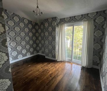 325 Jarvis Street #32 - Photo 3