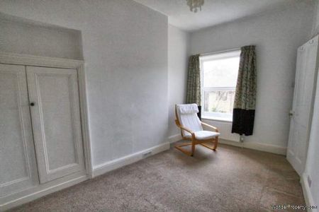 3 bedroom property to rent in Macclesfield - Photo 4