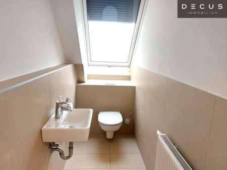 DAS DOMIZIL IHRER TRÄUME | ELEGANTE 3 ZIMMER DG-WOHNUNG 109 m² | SÜDWESTTERRASSE 18m²| TOPZUSTAND | RUHELAGE - Foto 3