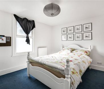 Hounslow Road, Hanworth, Feltham, TW13 6AA - Photo 4