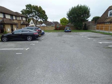 Brayfield Court, Leigh On Sea, Leigh On Sea, SS9 - Photo 5