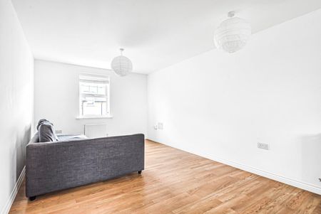 Renwick Drive, Bromley BR2 - Photo 5