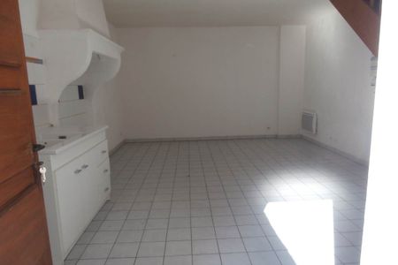 Maison de rue à louer à TAIN L'HERMITAGE - Photo 5