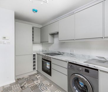 Room in a Shared Flat, Masterman House, SE5 - Photo 4