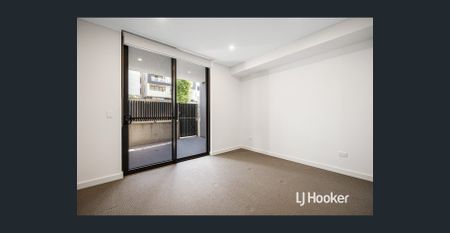 Spacious 1 Bedroom Apartment - Available Now! - Photo 4