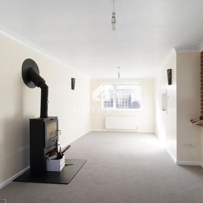 3 bedroom detached house to rent - Photo 1