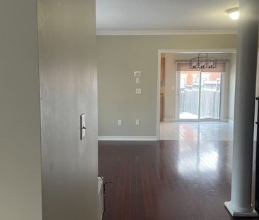 For Lease - 7196 Gagliano Drive Unit# Main Floor, Mississauga, Ontario - Photo 6