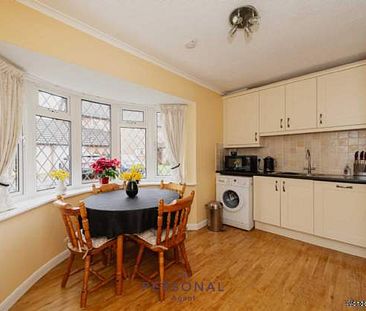 3 bedroom property to rent in Worcester Park - Photo 5