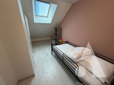 Location Maison 5 pièces 176m² - Photo 3