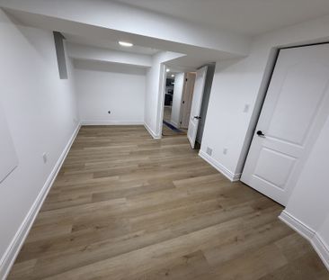 For Lease - 2971 Westoak Trails Boulevard Unit# BSMT, Oakville, Ont... - Photo 2