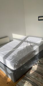 Room in a Shared Flat, Newdigate House, E14 - Photo 3