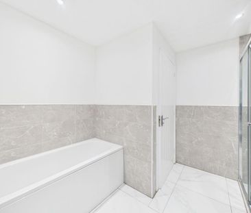 5 bedroom detached house to rent - Photo 1