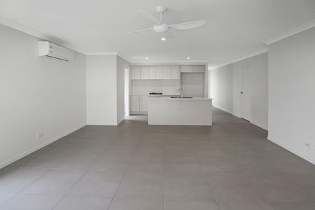 New Family Home - Photo 3