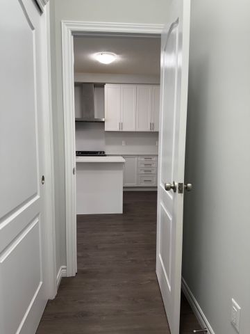 For Lease - 11 Gleason Crescent, Kitchener, Ontario - Photo 5