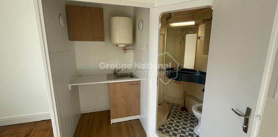 Location Appartement 1 pièce 17m² - Photo 2