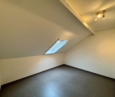 Ruime woning met dakterras en garage. - Photo 1