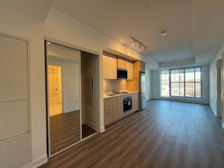 For Lease - 30 Dreamers Way Unit# 553, Toronto, Ontario - Photo 5