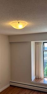 1 Bedroom - $2092 - Photo 4