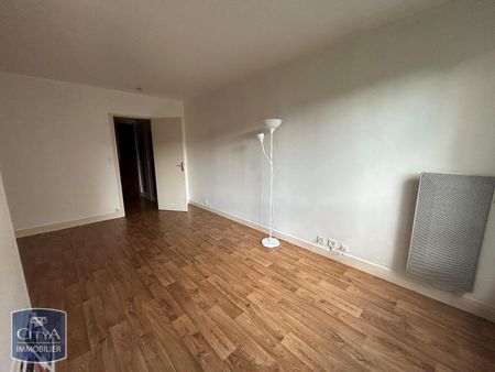 Location Appartement 1 pièce 28m² TOURS 37000 - Photo 4