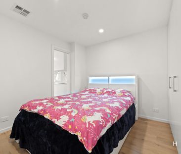 303/32 Mort Street, Braddon ACT 2612 - Apartment For Rent | Domain - Photo 2