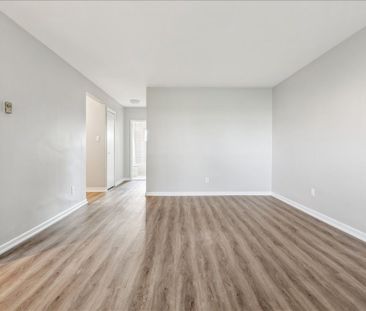 For Lease - 2350 Queensway Drive Unit# 1, Burlington, Ontario - Photo 1