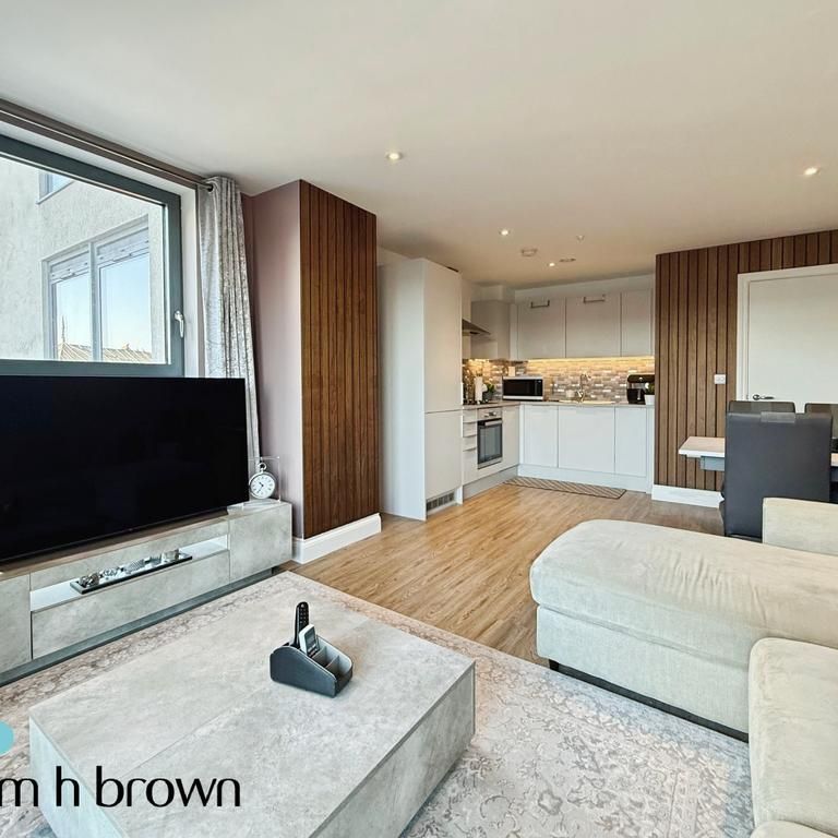 2 bedroom flat to rent - Photo 1