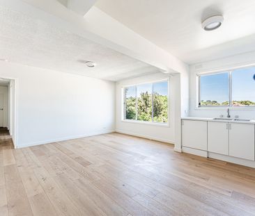4/39 Dover Street, Flemington VIC 3031 - Photo 1