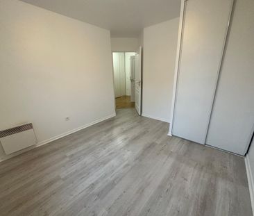Location Appartement 3 pièces 56m² LE PLESSIS ROBINSON 92350 - Photo 2