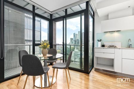 1608/280 Spencer Street - Photo 2