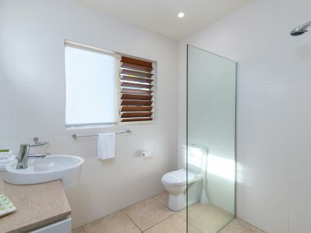 3 Templemoon/18 Limpet Ave, Port Douglas QLD - Photo 3