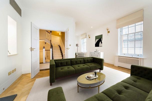 Hertford Street, Mayfair, W1J - Photo 1