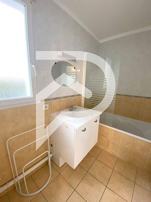 À BOURGES À louer Appartement 1 pièce 29.7 m2 Loyer 390,00 €/mois charges comprises * - Photo 1