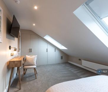 1 bedroom in a house share to rent - Photo 3