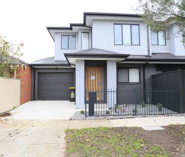 Comfort, Convenience & Location - Photo 6