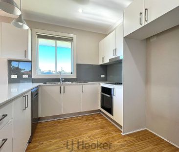 Modern 1 Bedroom Unit - Belmont South - Photo 3