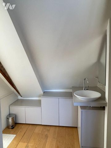 PONT-AVEN, centre-ville, duplex à louer Place Julia, au c?ur de la cité des peintres, vue enso... - Photo 3