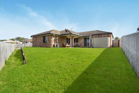 QUIET CULDESAC POSITION - Photo 4