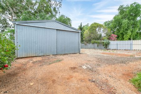 33 Campbell Road, - Photo 4