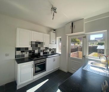 2 bedroom terraced house to rent - Photo 6
