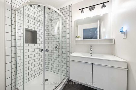 For Lease - 72 Secinaro Avenue, Hamilton, Ontario - Photo 3