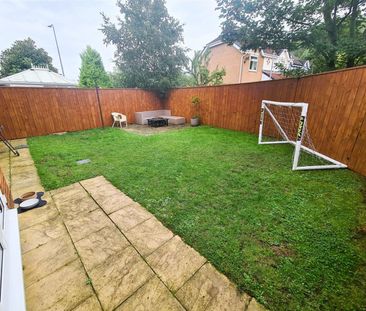 Pembroke Drive, Ingleby Barwick - Photo 4