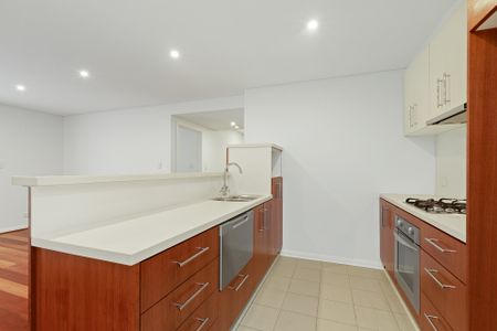 10/38-40 Sinclair Street, Wollstonecraft NSW 2065 - Apartment For Rent | Domain - Photo 3