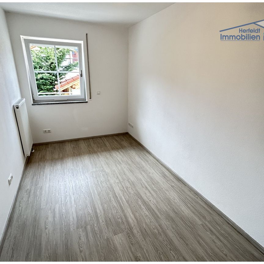 Moderne, barrierefreie 2-Zimmer-Wohnung mit West-Balkon in schöner Lage für Singles - Photo 1